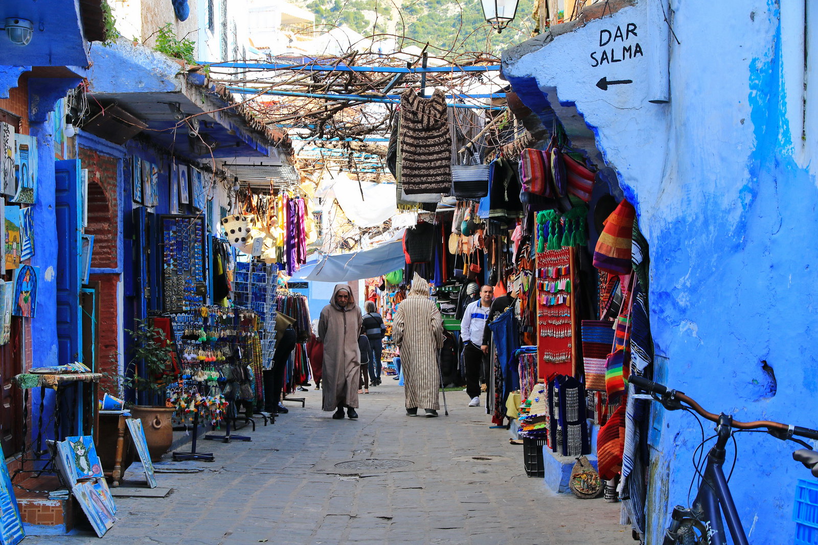 مدينة شفشاون تعرف توافد آلاف السياح لقضاء عطلة نهاية السنة 2023