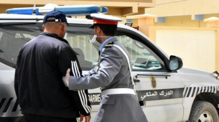 مير اللفت : توقيف شاب عشريني للاشتباه بتورطه في تنظيم محاولة للهجرة غير النظامية