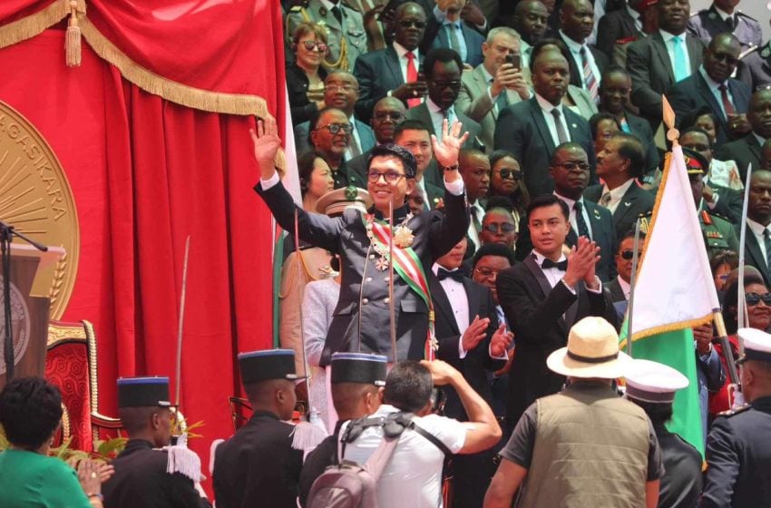 راشيد الطالبي العلمي يمثل صاحب الجلالة الملك محمد السادس،في مراسيم تنصيب رئيس جمهورية مدغشقر