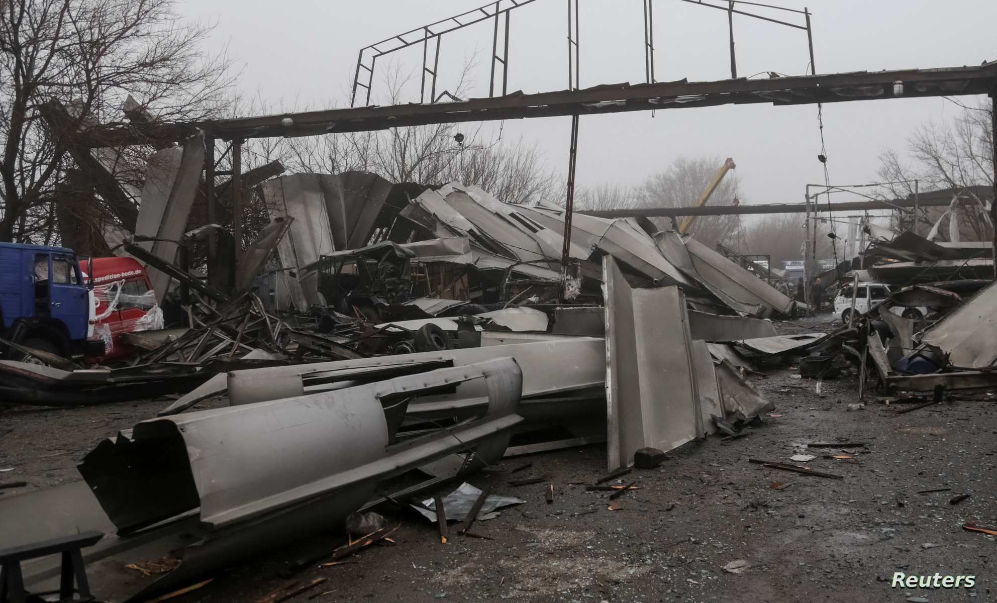 أوكرانيا أطلقت 12 صاروخا على مقاطعة بيلغورود جنوبي روسيا.