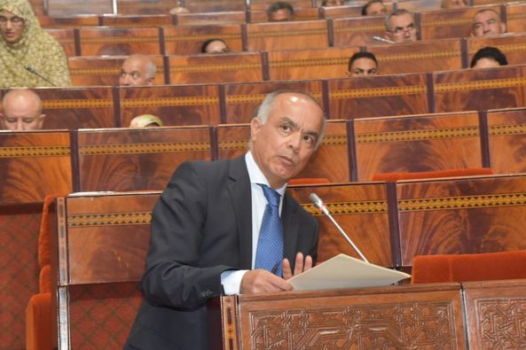 قرارات التوقيف والاقتطاع في حق الشغيلة التعليمية تجر بنموسى للمساءلة