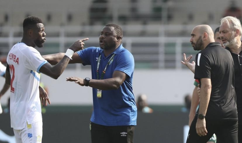 الجامعة المغرببة لكرة القدم تعتبر توقيف المدرب “الركراكي” مُجْحِفاً وتستأنف القرار