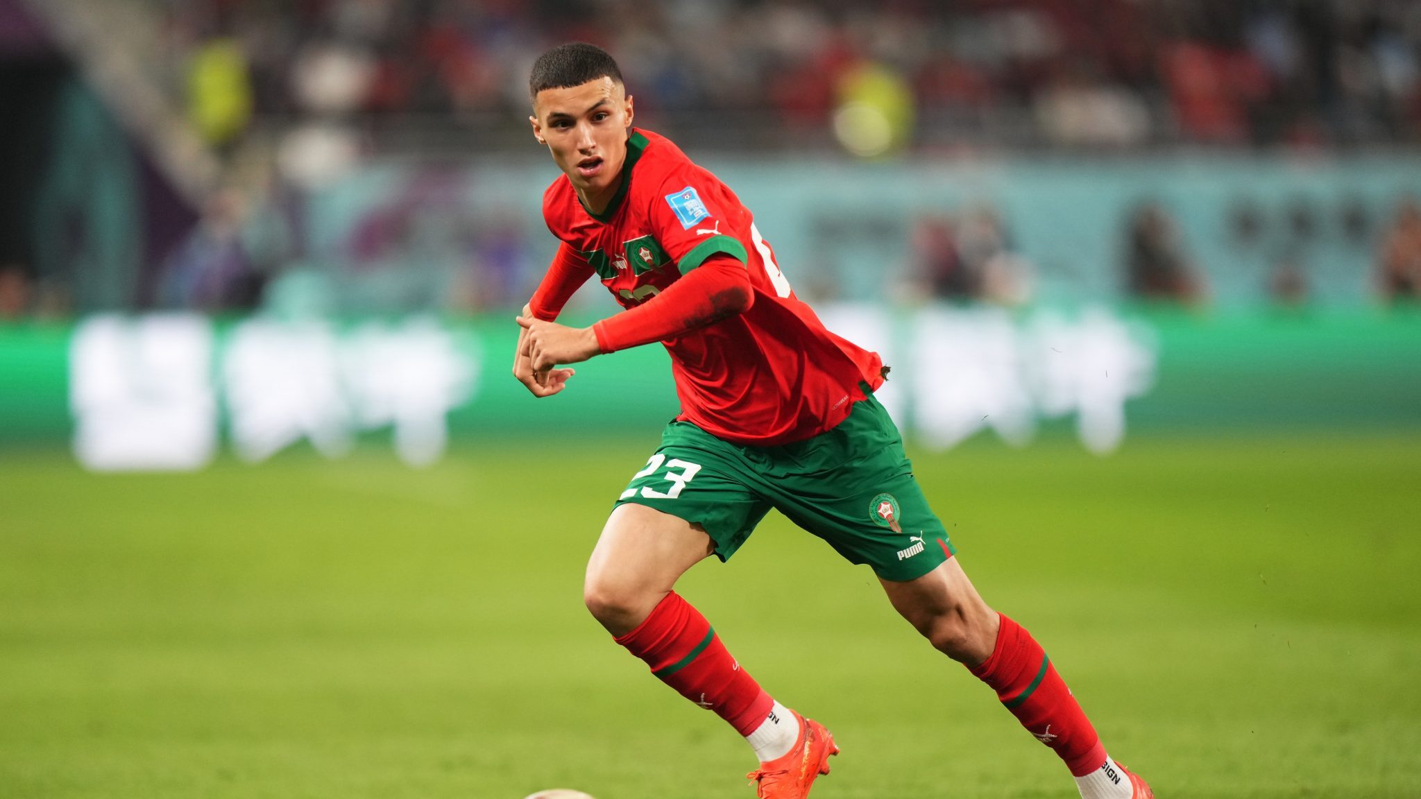 نادي أتلتيكو مدريد يتابع بلال الخنوس