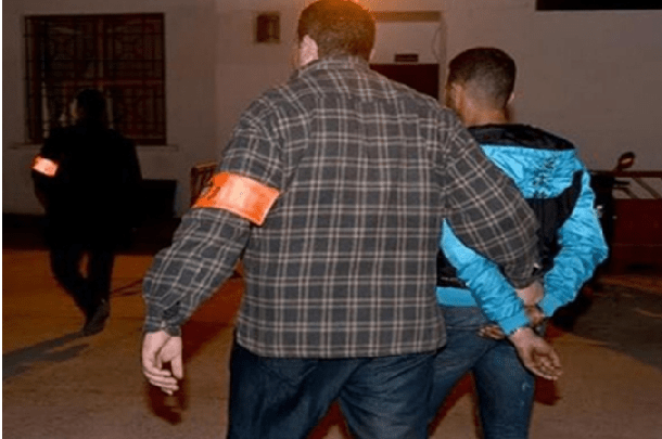 مداهمة مقهييين لتقديم “الشيشا” بتزنيت