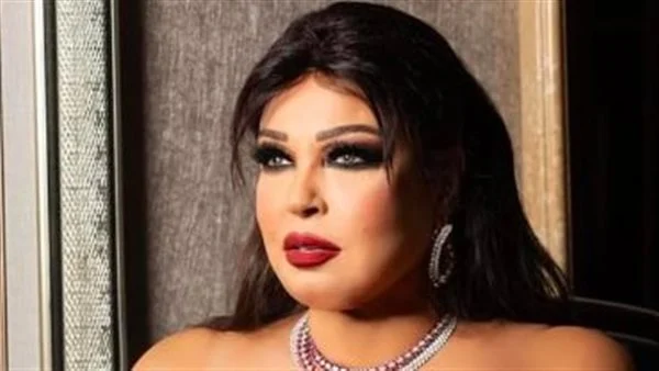 فيفي عبده: “أنا بعتبر نفسي محجبة لأني مش بظلم حد”