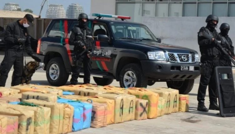 حجز ثلاثة أطنان و826 كيلوغراما من مخدر الشيرا بالسطات