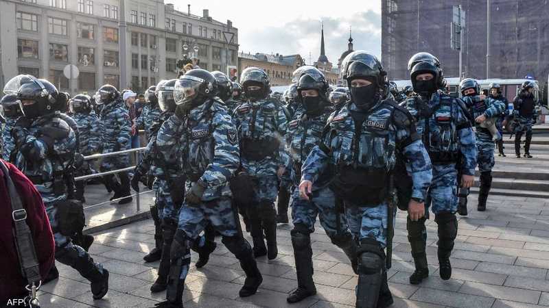 أجهزة الاستخبارات الروسية تعلن عن توقيف 4 أعضاء في مجموعة مسلّحة موالية لأوكرانيا