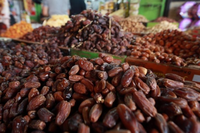 ضبط أزيد من 7 أطنان من التمور غير الصالحة للاستهلاك