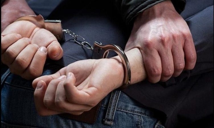 توقيف ثلاثة أشقاء للاشتباه في تورطهم في قضية تتعلق بحيازة وترويج شحنات كبيرة من المؤثرات العقلية