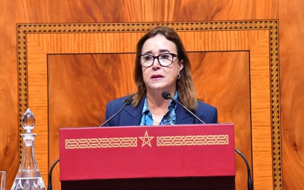 البرلمانية فاطمة التامني تنتقد عدم إخراج هيئة المناصفة ومكافحة كل أشكال التمييز التي نص عليها الدستور إلى الوجود