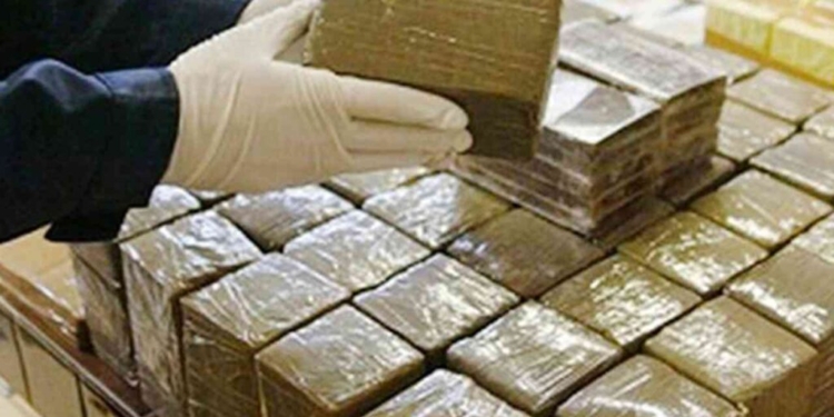 ضبط كمية من مخدر الشيرا ومادة المعسّل بالكركارات