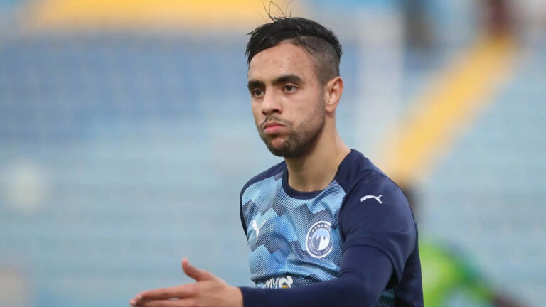 لجنة الإنضباط بالإتحاد المصري لكرة القدم تستمع لأقوال المغربي محمد الشيبي