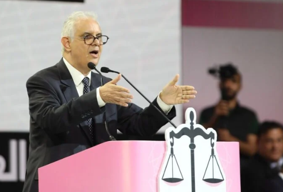 إعادة انتخاب نزار بركة أمينا عاما لحزب الاستقلال لولاية ثانية