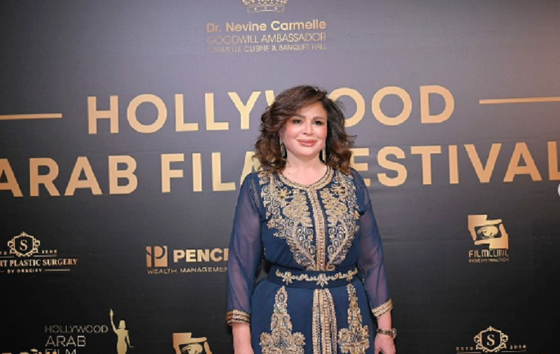 إلهام شاهين توضح..القفطان أو التكشيطه المغربيه .. أصبح هذا الزي معروفا عالميا ولا يحتاج منا لتعريف