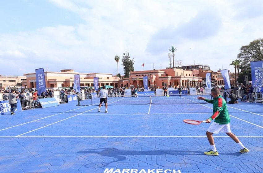 إقامة مباراة استعراضية في رياضة كرة بجامع الفنا بمراكش