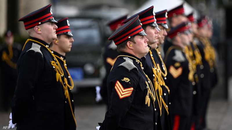 حكومة لندن ستخفض عدد الجيش من 82 ألفا إلى 73 ألفا بحلول عام 2025