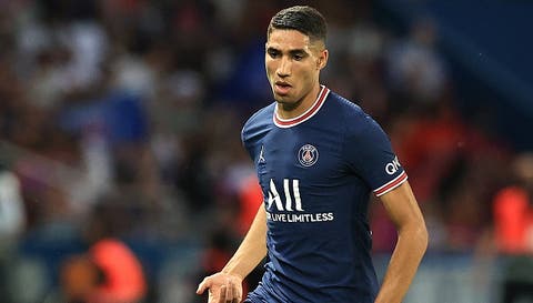 أشرف حكيمي يتوج بكأس فرنسا مع باريس سان جيرمان