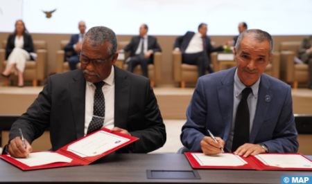 التوقيع على مذكرة تفاهم تتوخى البحث عن مداخل لتفعيل آليات الإفراج المقيد بشروط لنزيلات ونزلاء الفضاءات السجنية