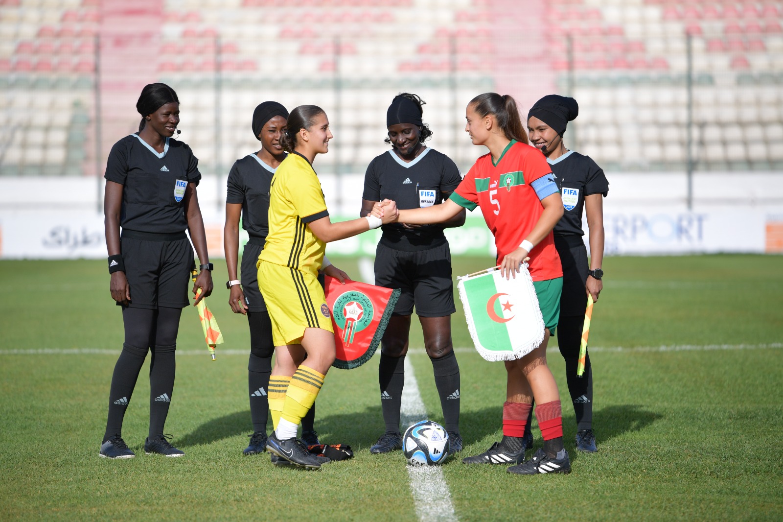 يونس ربيع: حققنا الأهم في هذه المباراة وأنا راض على المستوى الذي قدمناه وفخور اللاعبات