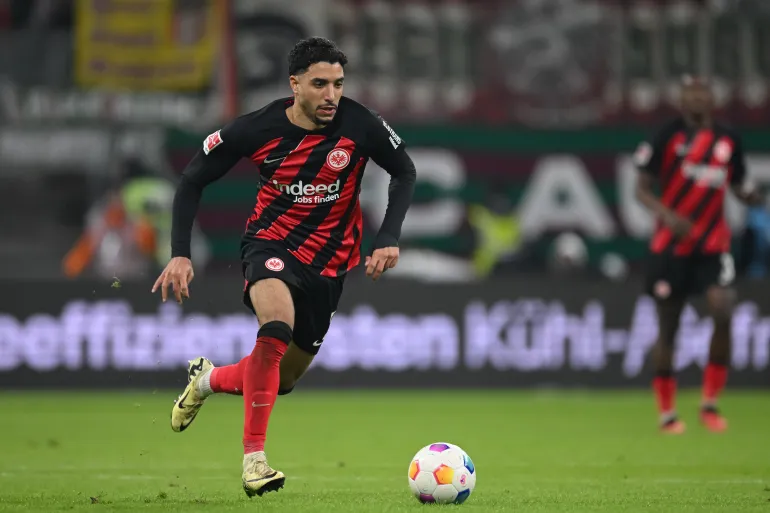 أنس علوي سيتم تصعيده بصفة رسمية لخوض مباريات ” البوندسبيغا”