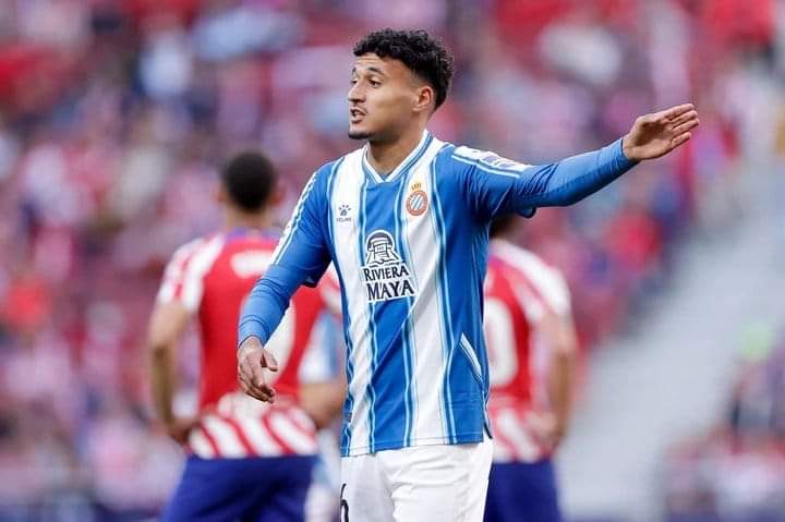 عمر الهيلالي لاعب إسبانيول يحصل ترخيص من فريقه للمشاركة في أولمبياد باريس