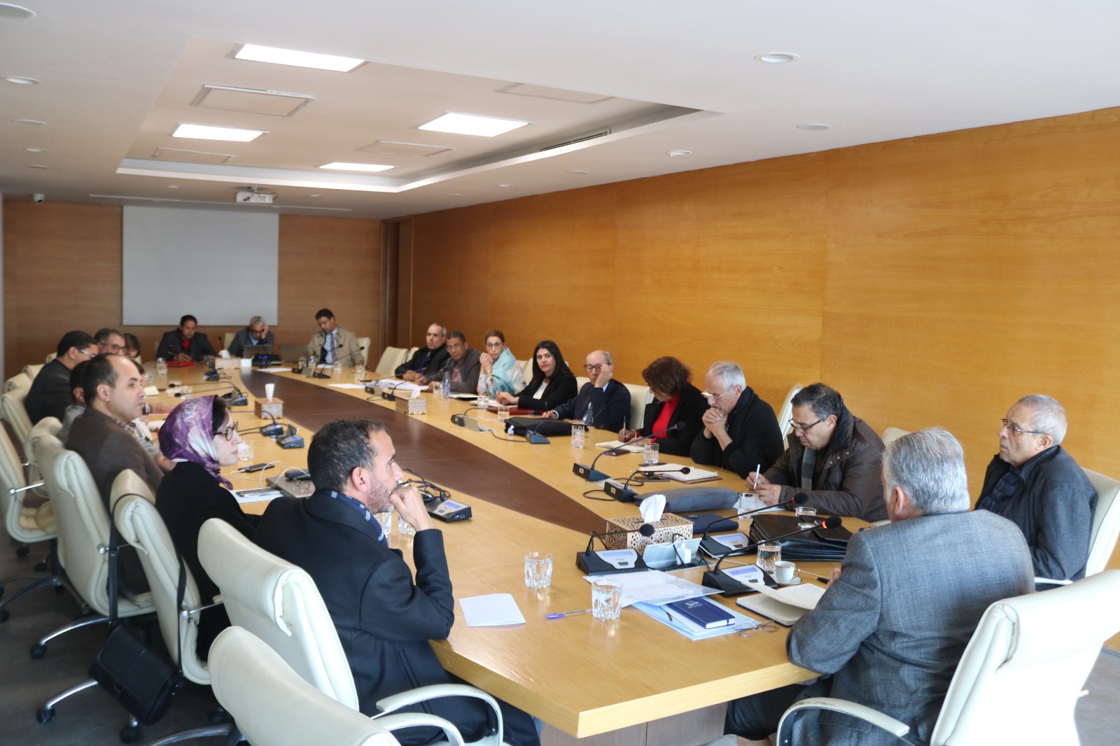 حزب التقدم والاشتراكية : بعض الجوانب الإيجابية في الحصيلة المرحلية للحكومةلا تبرر ادعاءها المتعالي بإنجاز كل شيء