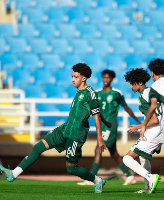 الفيحاء السعودي يوقع عقدا احترافيا مع اللاعب المغربي علي بولحرش الحسين