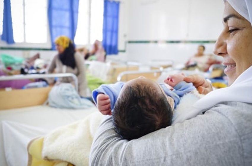 استفادة 622 شخصا من الخدمات المقدمة في إطار سلسلة من الحملات التحسيسية حول صحة الأم والطفل بالعيون