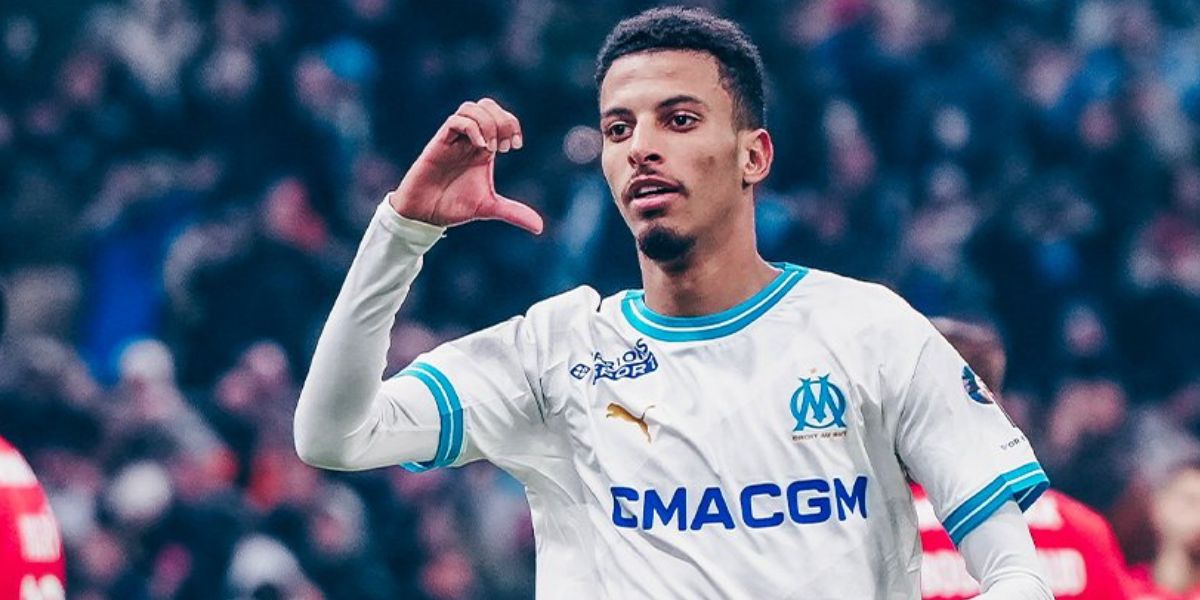 عز الدين أوناحي لاعب أولمبيك مارسيليا بات قريبا من التعاقد مع نادي السد القطري