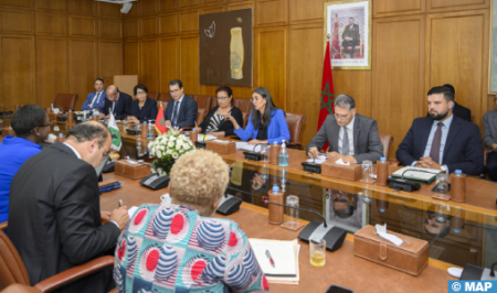  انعقاد اجتماع الإطلاق الرسمي للتحضيرات من أجل تنظيم النسخة الخامسة للمنتدى الإفريقي للاستثمار