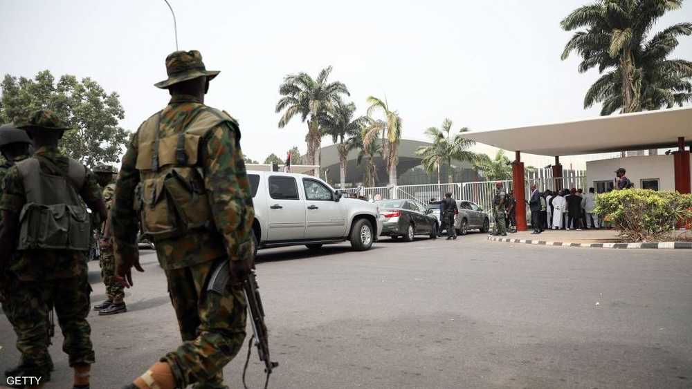 اختطاف 20 طالبًا جامعيًا نيجيريًا على الأقل في المنطقة الوسطى الشمالية من البلاد