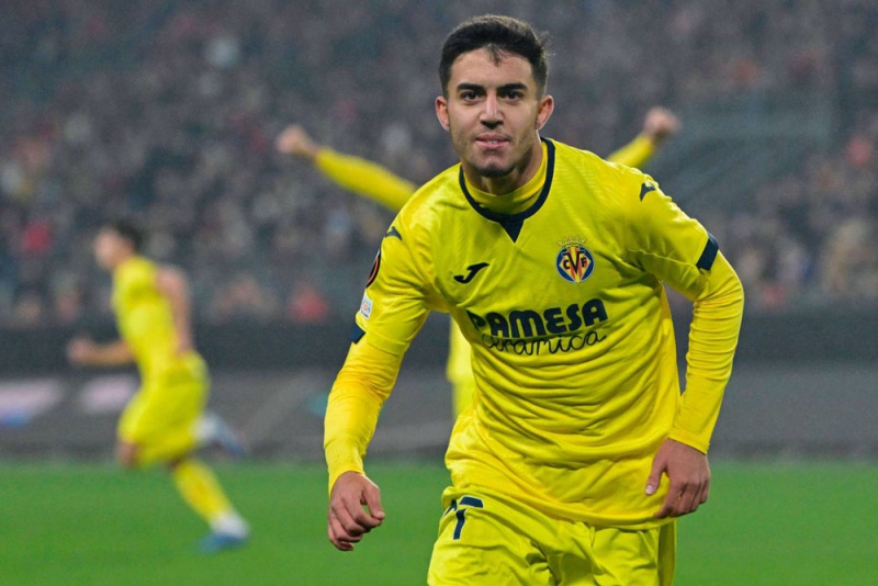 لاعب برشلونة إلياس أخوماش ينضم الى فريق فياراليال الاسباني