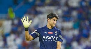 ياسين بونو يتألق مع بداية الموسم الجديد رفقة ناديه الهلال