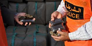 إحباط عملية تهريب 22 كيلوغراما من مخدر الشيرا