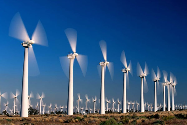   (إل إيكونوميستا): المغرب انتقل إلى السرعة القصوى لاستغلال إمكاناته القوية في مجال طاقة الرياح البحرية