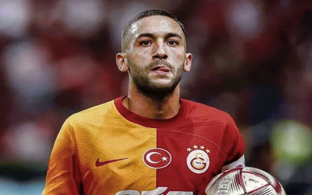 الصحف اليونانية تكذب خبر اهتمام فريق اولمبياكوس اليوناني بالدولي المغربي حكيم زياش