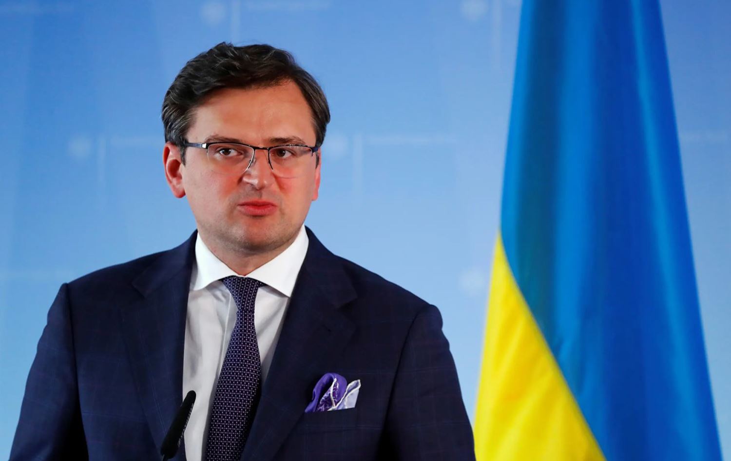 وزير الخارجية الأوكراني دميترو كوليبا يقدم استقالته