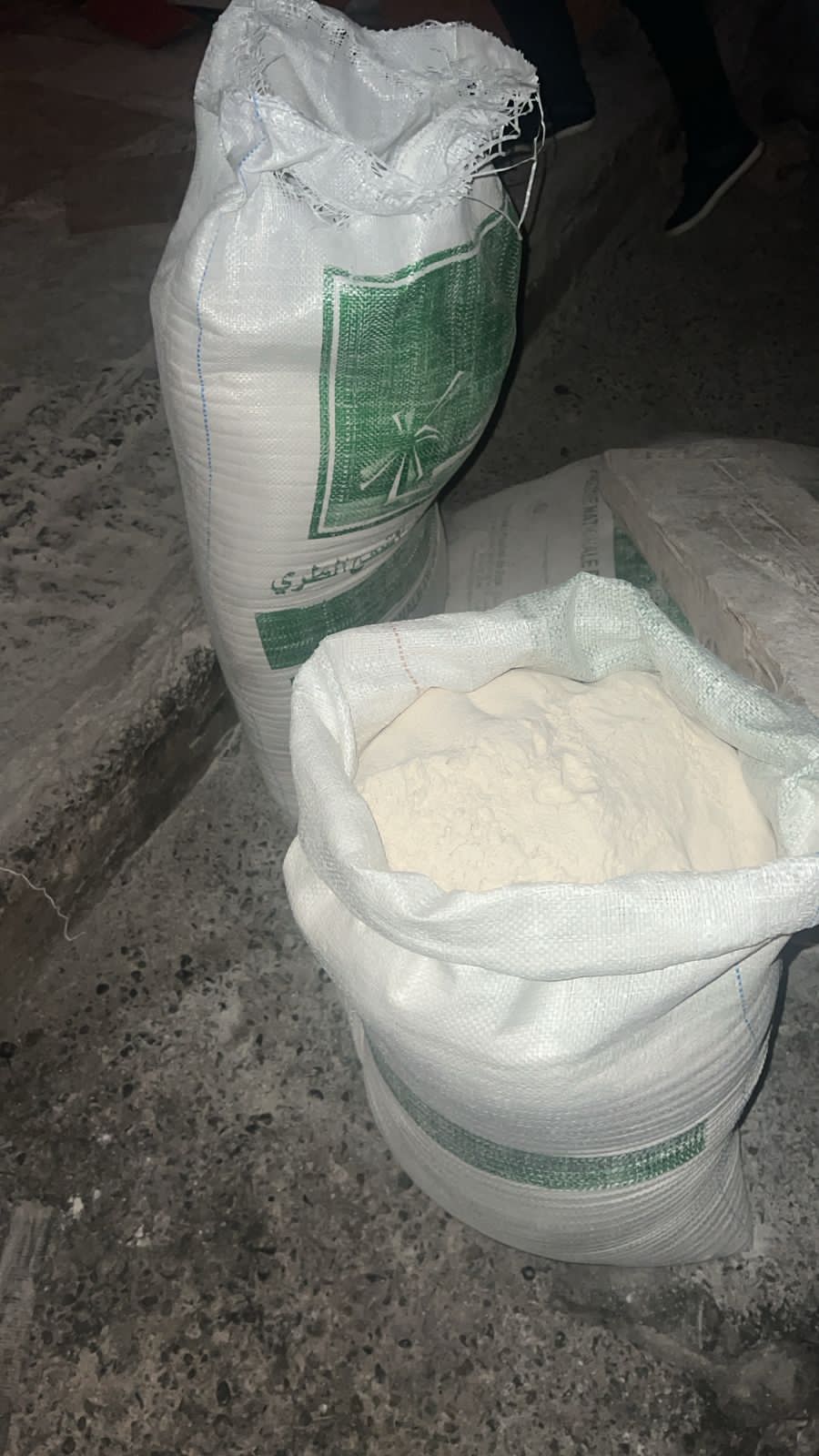 الناظور : توقيف شبكة متورطة في المضاربة بمادة الدقيق المدعم وتخزينه في ظروف غير صحية