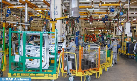  الصحافة الإيطالية.. المغرب يشهد “ثورة صناعية” تجذب عددا كبيرا من الاستثمارات في عدد من المجالات