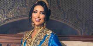 أغنية دنيا بطمة “مزيان واعر” تعود لتصدر “الطوندونس” العربي