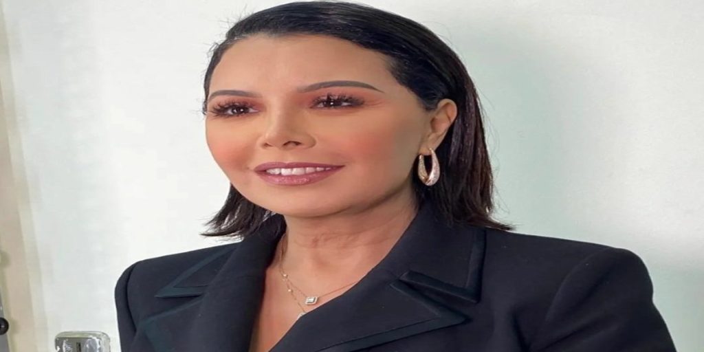 منى فتو : لا أخلاقي ولا تربيتي ولا أفكاري تسمح لي بالكلام بهذه الطريقة عن الرجل كيفما كان