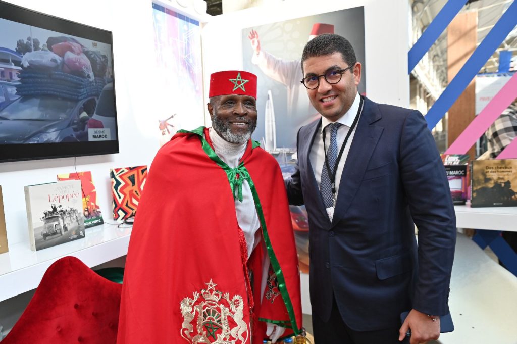 محمد المهدي بنسعيد في زيارة إلى القرية الفرنكوفونية مرفوقا بسفيرة المغرب بفرنسا