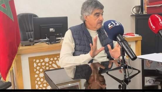 عزيز التيفنوتي يجدد مراسلة المجلس الجماعي لحل مشكلة مرأب السيارات