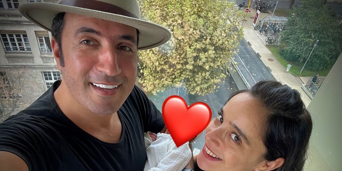 عصام كمال  يتقاسم فرحة استقبال مولوده الجديد