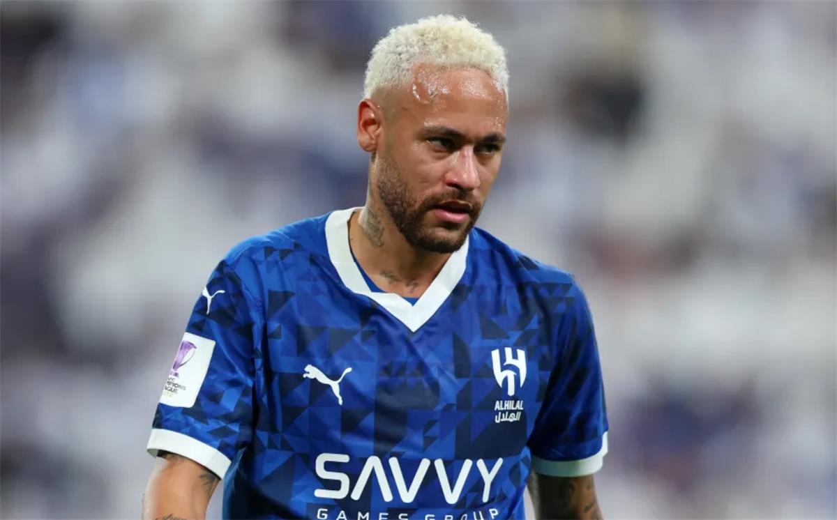 نادي الهلال السعودي يكشف عن مدة غياب مهاجمه البرازيلي نيمار دا سيلفا