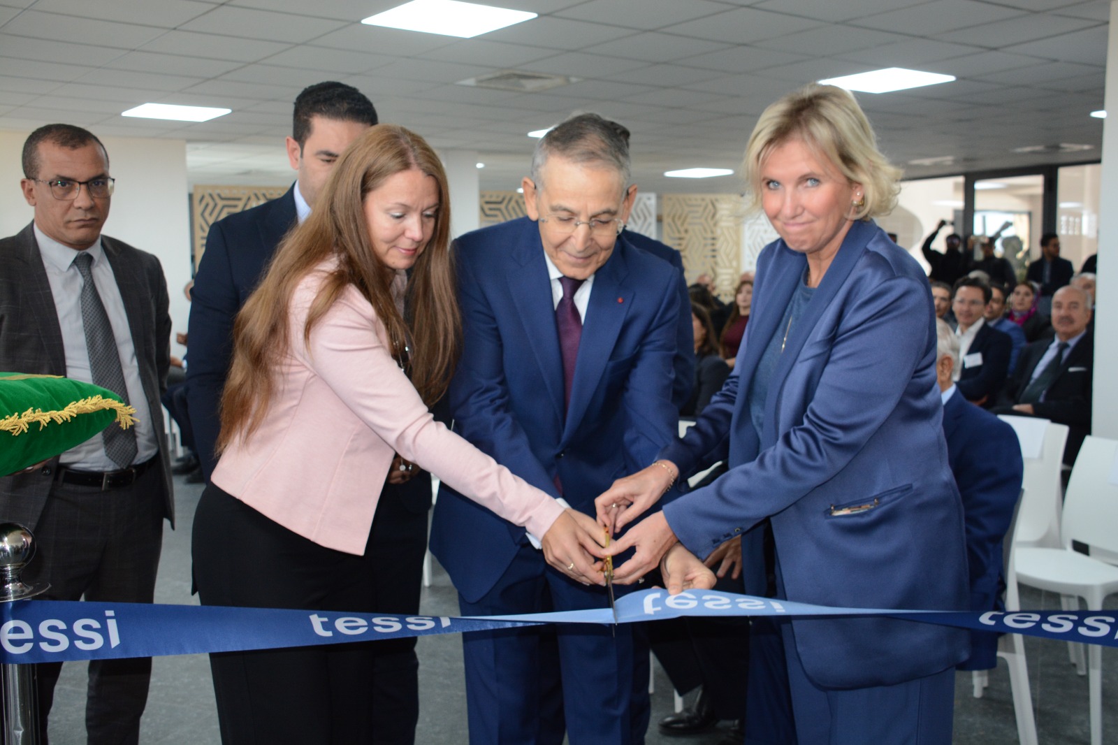 وجدة: افتتاح مركز جديد متخصص في التحول الرقمي يُوَفّرُ 300 فرصة عمل مباشرة