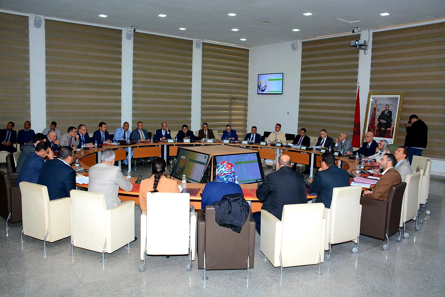 وجدة: اللجنة الإقليمية للتنمية البشرية تصادق على 143 مشروعا لتحسين الدخل والإدماج الاقتصادي