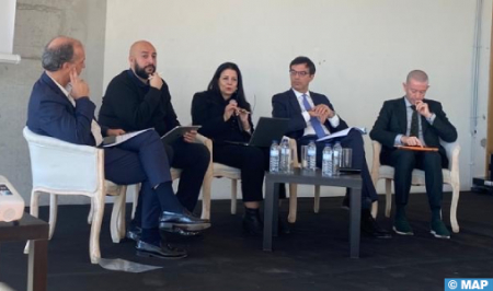  أمل الفلاح السغروشني تسلط الضوء على “استراتيجية المغرب الرقمي 2030”