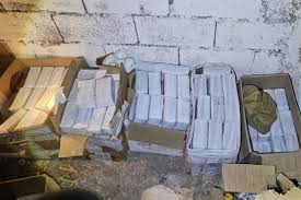 توقيف شخصين للاشتباه في ارتباطهما بشبكة إجرامية تنشط في ترويج المخدرات والمؤثرات العقلية