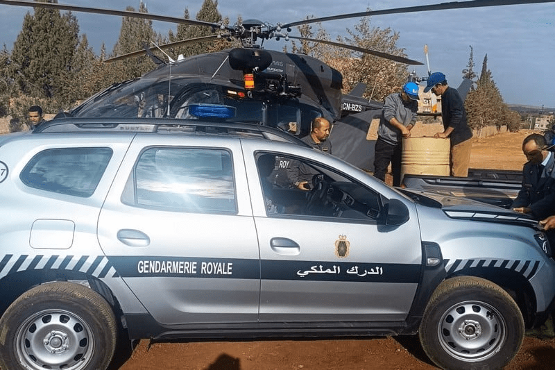 العثور على رشيد حرشاوي وزوجته الألمانية بعد أن حاصرتهما الثلوج الكثيفة في منطقة جبلية وعرة بين إقليمي تنغير وأزيلال